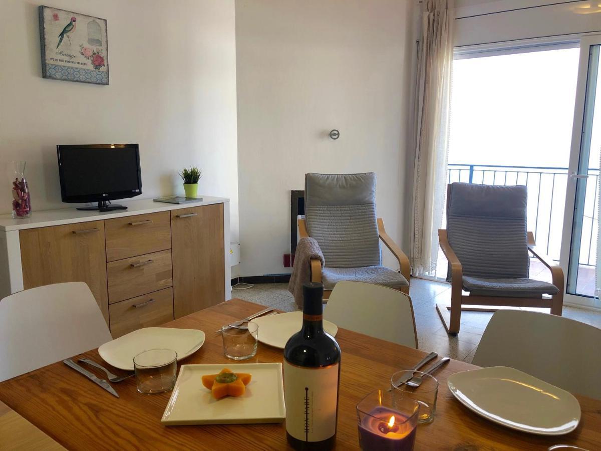 Apartamentos Aquarium. 150 Metros Playa. Roses Bagian luar foto