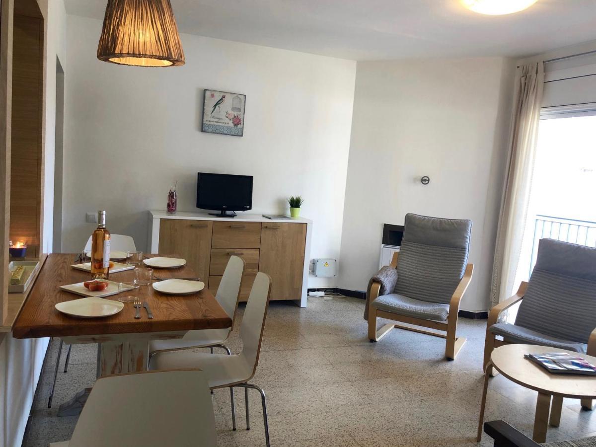 Apartamentos Aquarium. 150 Metros Playa. Roses Bagian luar foto